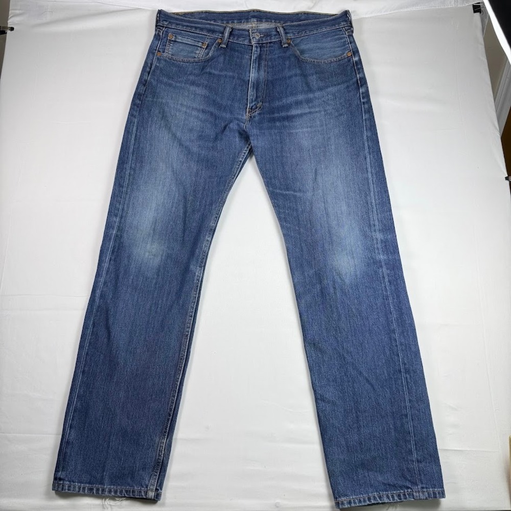 Levis 505 Regular Fit Mens Jeans 38x34 Medium Wash Blue Straight Leg Pants